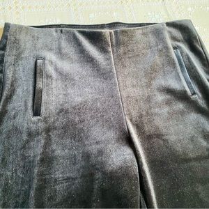 SALE * Chico’s Juliet VERY BLACK VELVET 2.5 Size 14/16 NICE